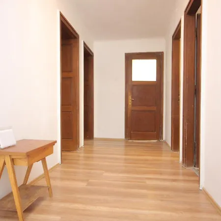 Apartment With Wifi - 9126 *